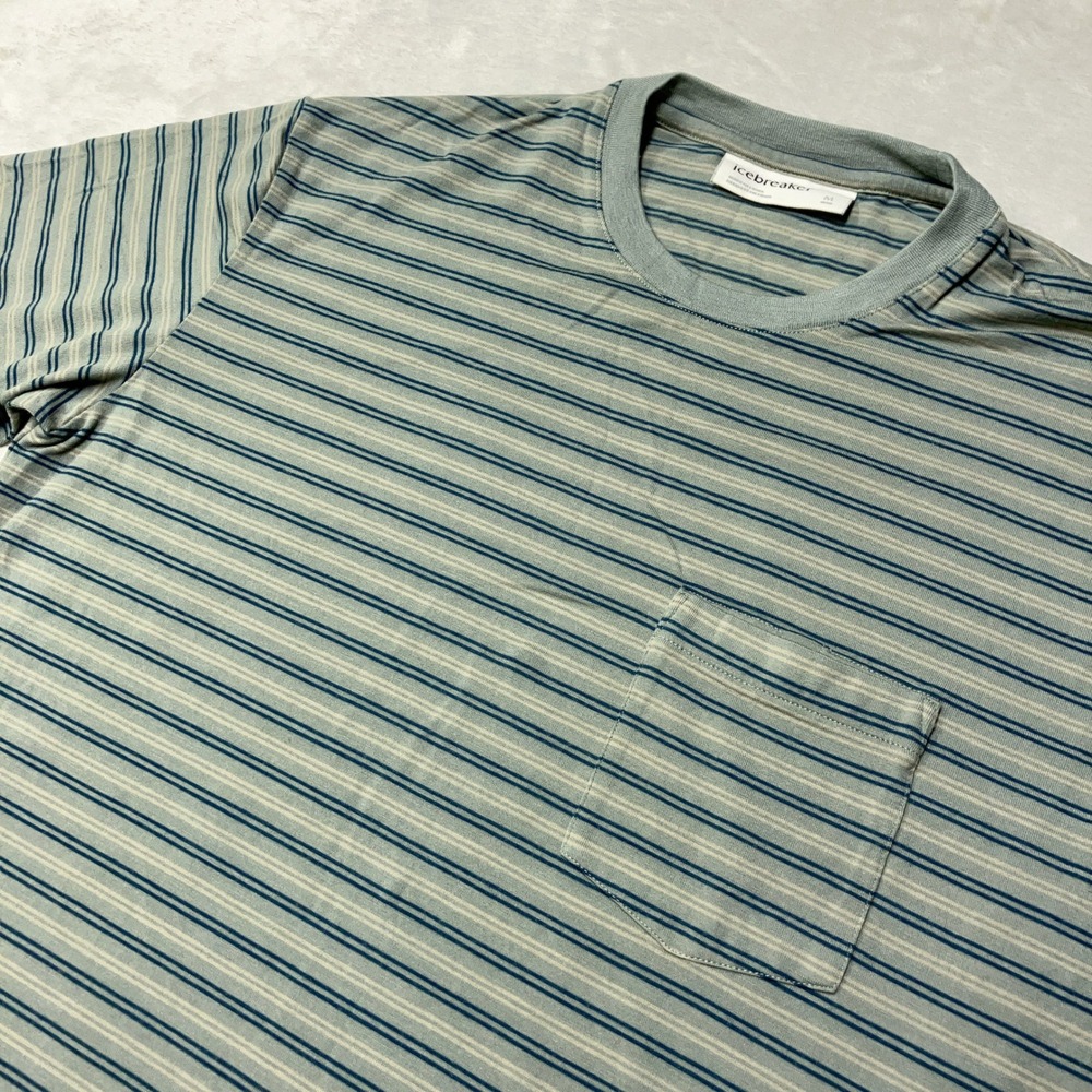 Icebreaker T-Shirt Merino Wool Blend Striped Pocket Tee Green Mens Medium